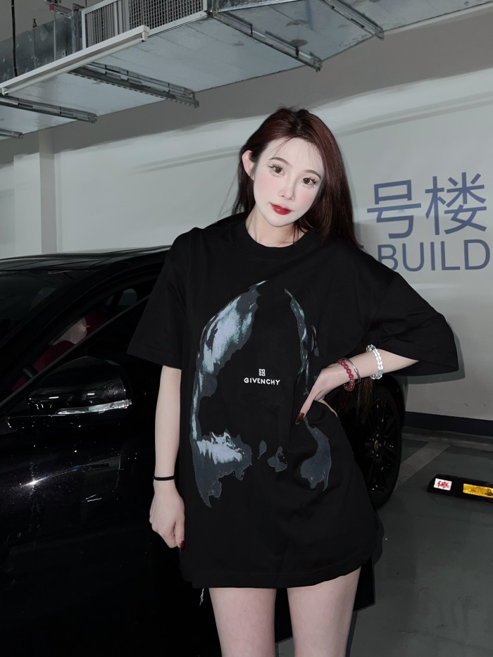 Clothes Givenchy 85