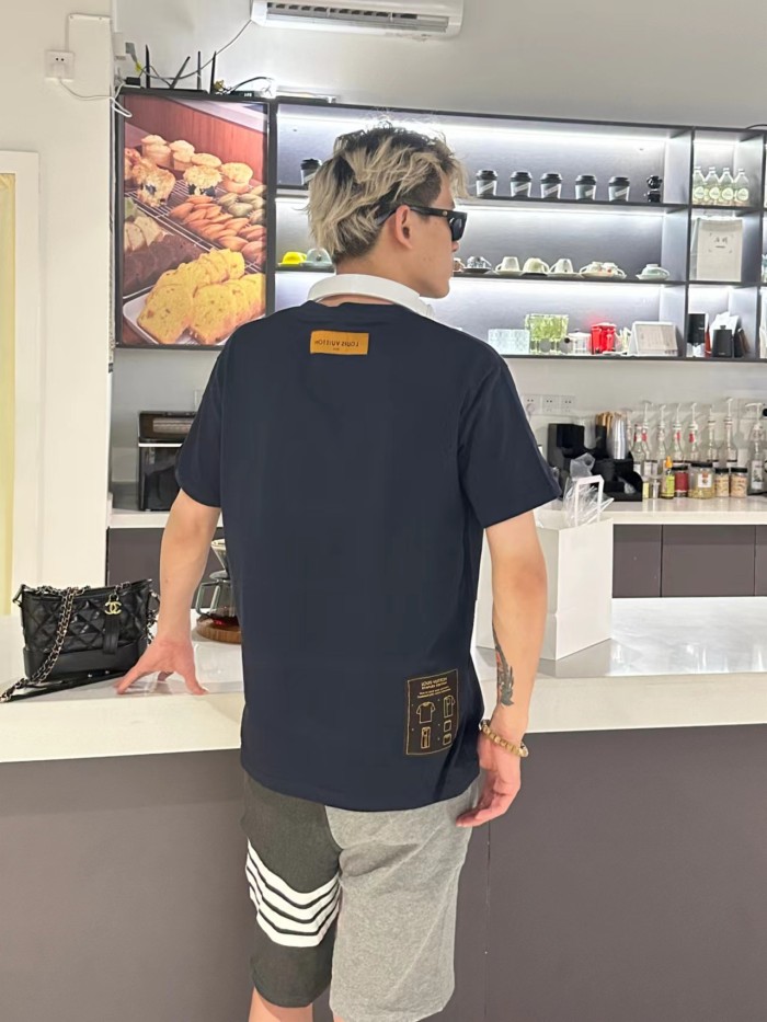 Clothes Louis Vuitton 482