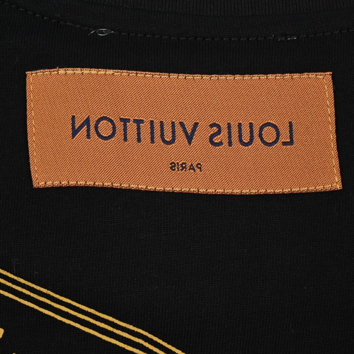 Clothes Louis Vuitton 92