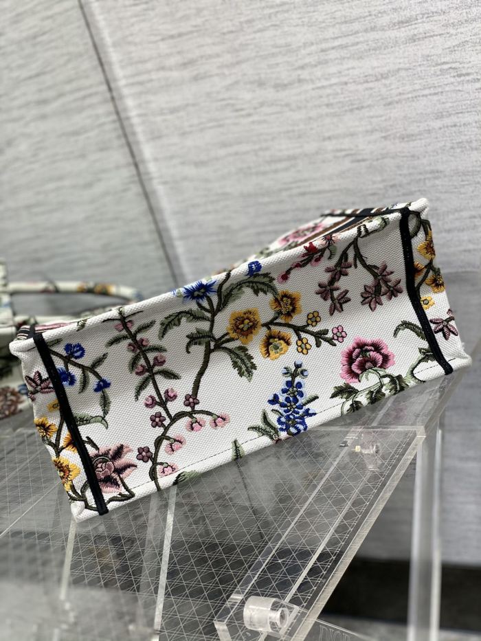 Handbag Dior size 36*18*28 cm