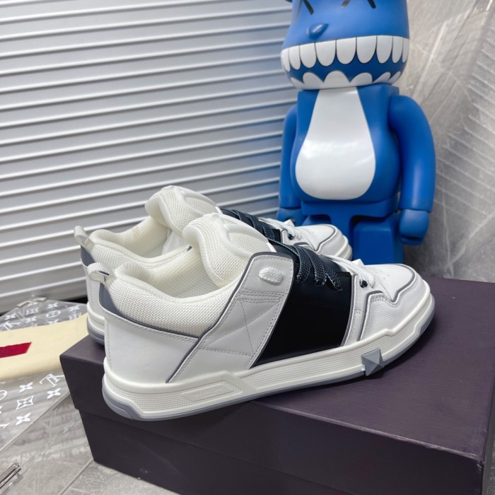 VALENTINO GARAVANI OPEN SKATE Sneaker 1