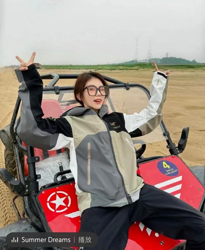 Clothes ARC'TERYX 10