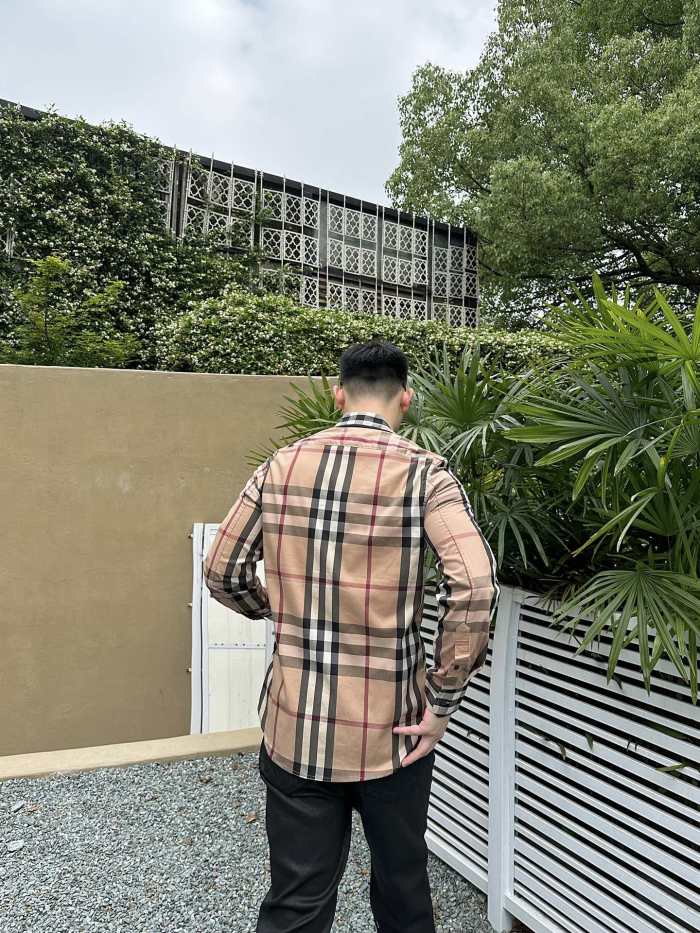 Clothes Burberry 263