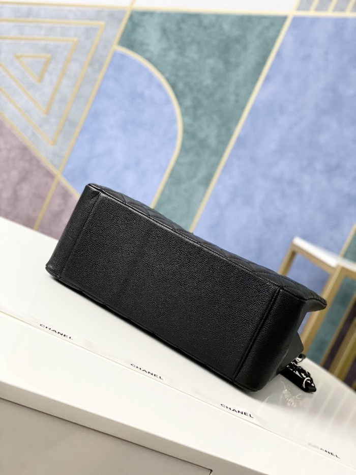 Handbag Chanel 20995 size 34x25x14 cm