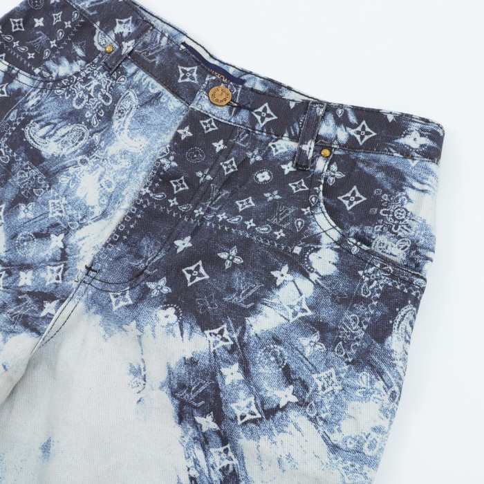 Clothes Louis Vuitton 350