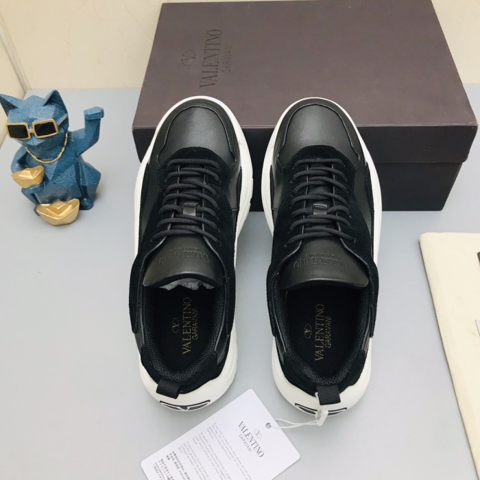 Valentino Garavani Gumboy low-top sneakers 17