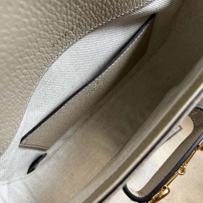 Handbag Gucci 658574 size 20.6x 14.4x 5.1 cm