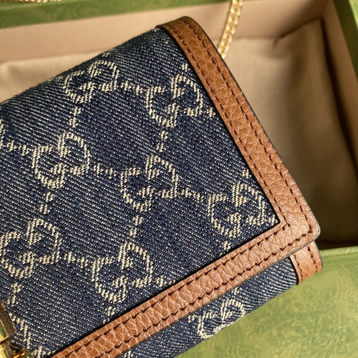 Handbag Gucci 652681 size 19*10*3.5 cm