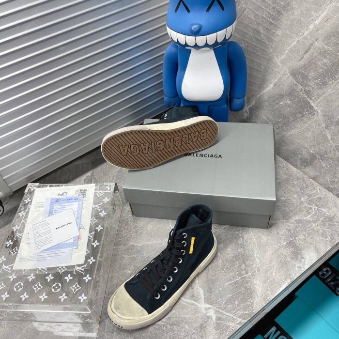 Balenciaga Paris Sneaker 1