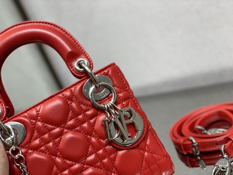 Handbag Dior size 17 cm