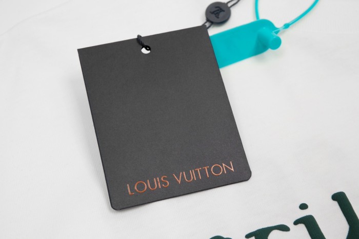 Clothes Louis Vuitton 271