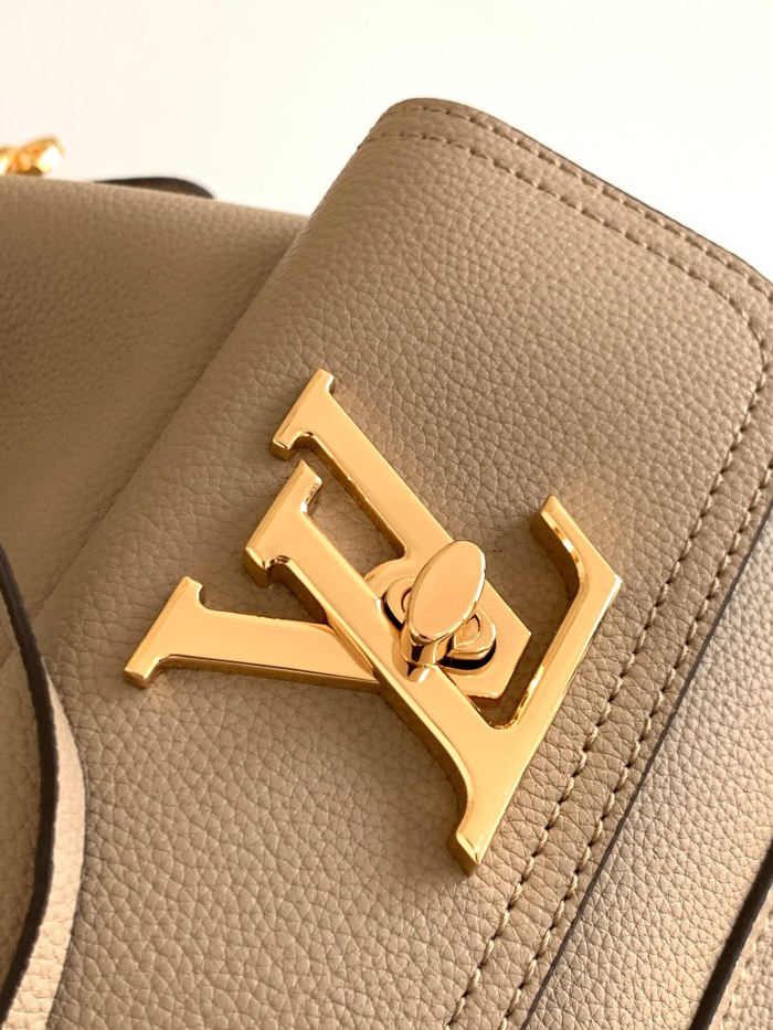 Handbag Louis Vuitton M57688 size 23.0 x 23.0 x 16.0 cm