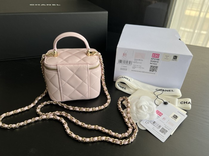 Handbag Chanel AP2198 size 11cmx8.5cmx7 cm