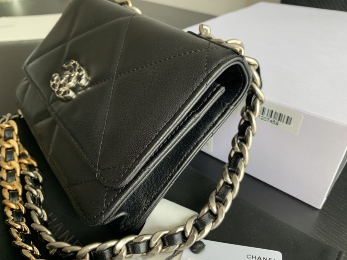 Handbag Chanel 0957 size 19 cm