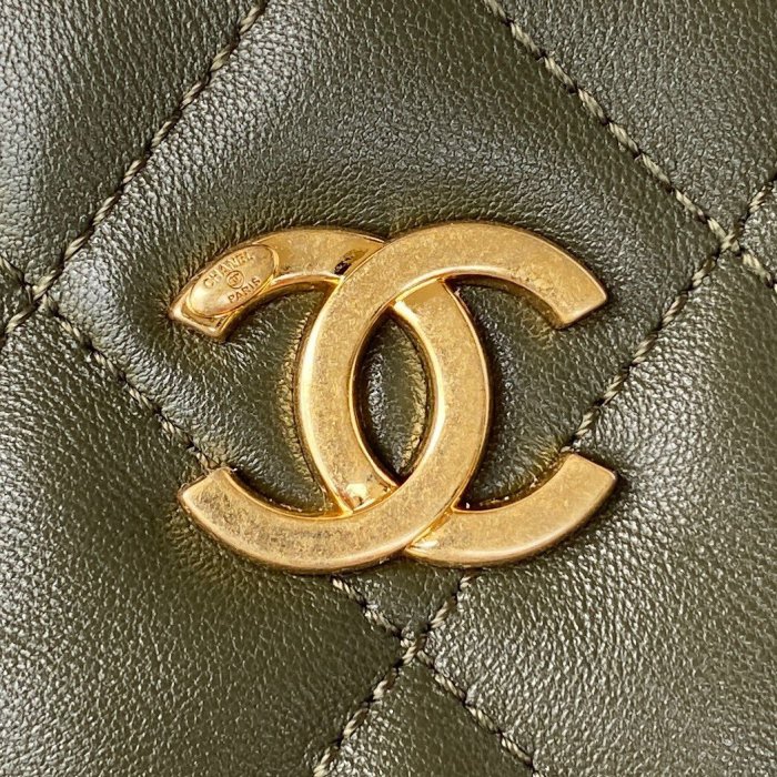 Handbag Chanel AS3562 size 17.5X24X6 cm