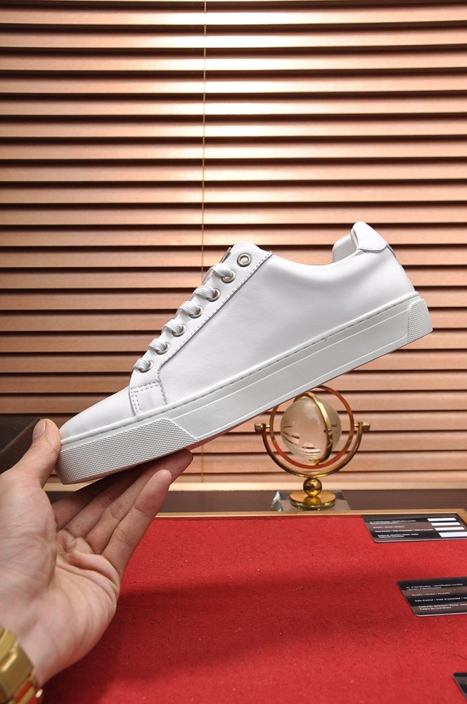 Philipp Plein Low Top Sneakers 32