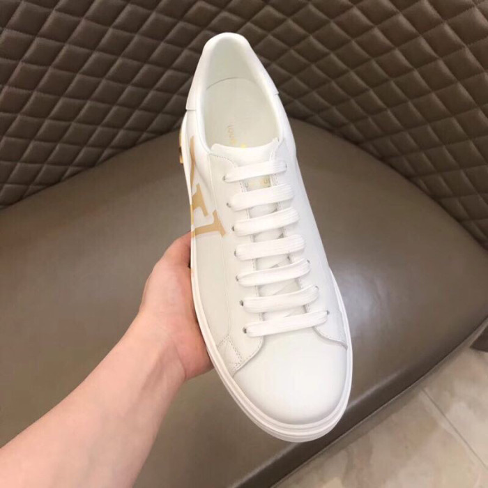 Louis Vuitton Low Top sneaker 23