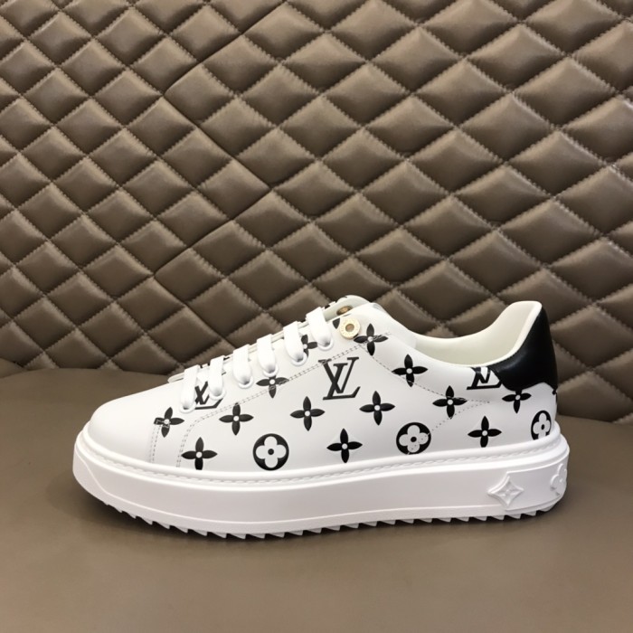 Louis Vuitton Low Top sneaker 69
