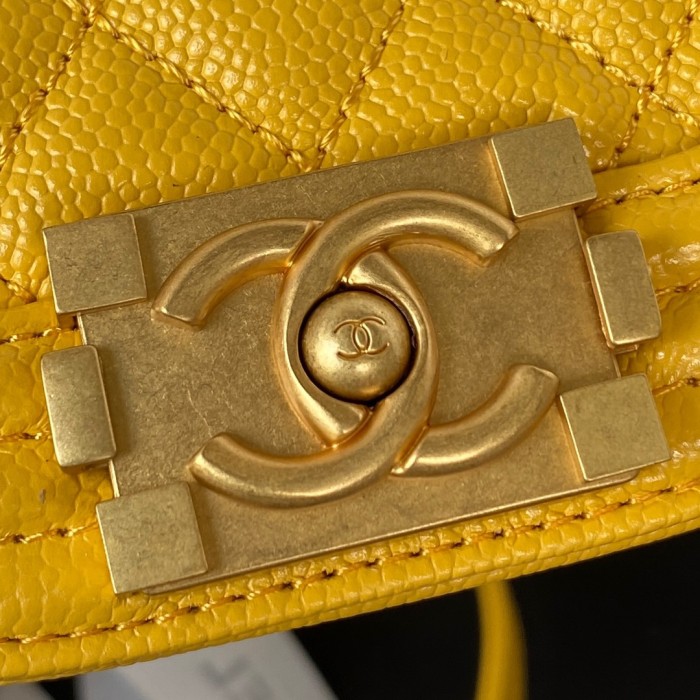 Handbag Chanel AS3315 size 15x9.5x4.5 cm