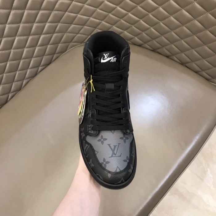 Louis Vuitton & Nike sneaker 10