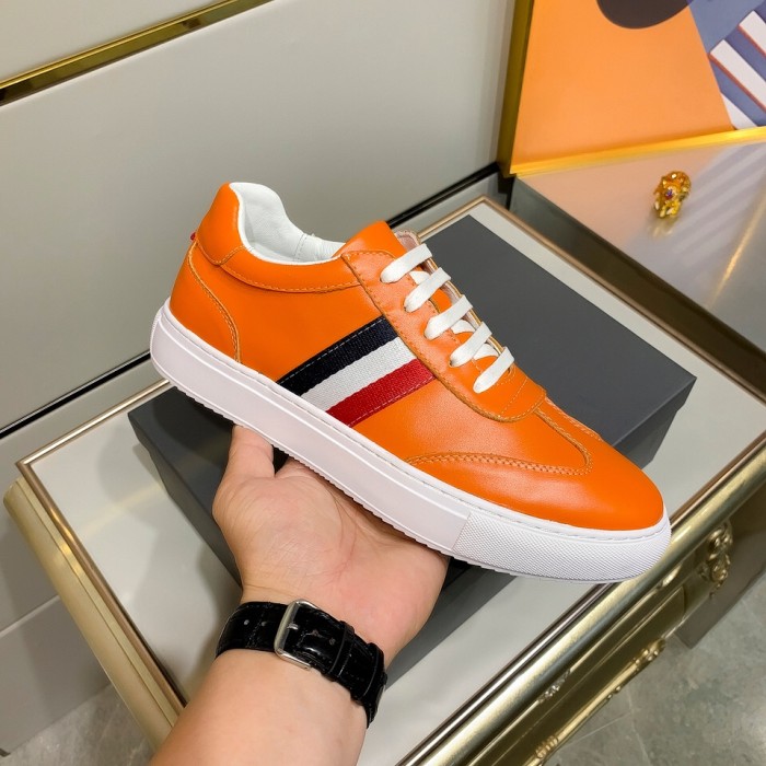 Thom Browne Low Top Sneaker 18