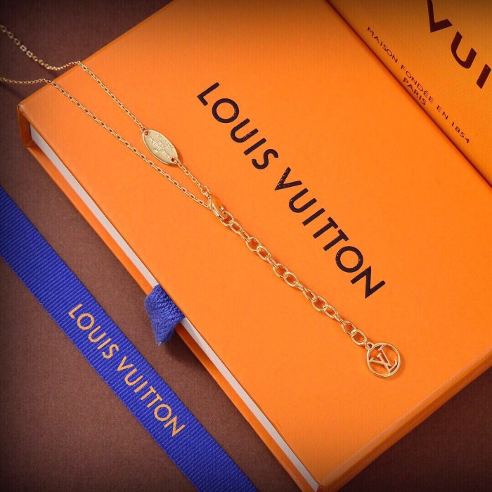 Clothes Louis Vuitton 92