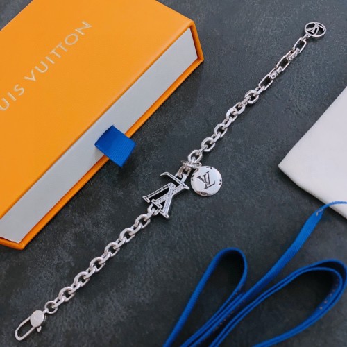 Clothes Louis Vuitton 53