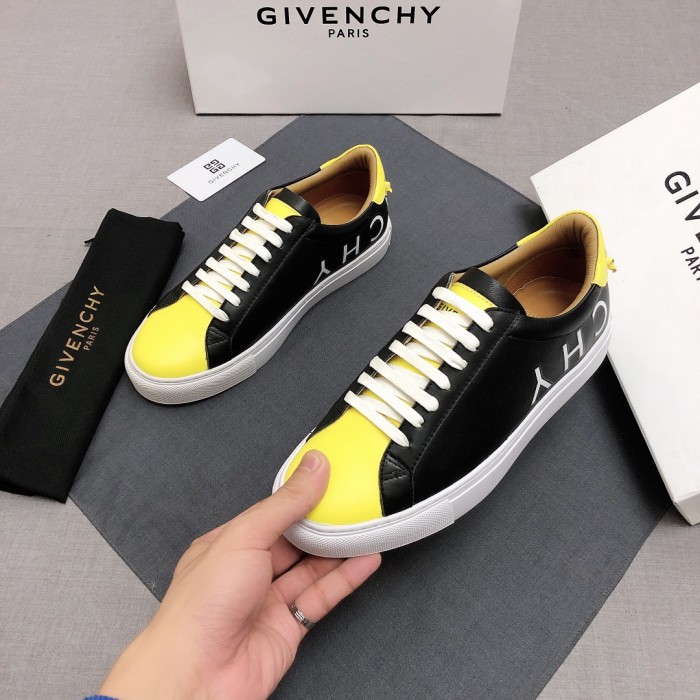 Givenchy Urban Street Logo-print Leather Sneakers 40