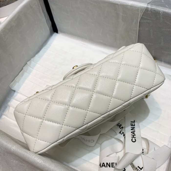 Handbag Chanel 1787 size 20 cm