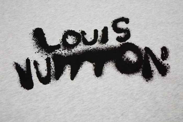 Clothes Louis Vuitton 306