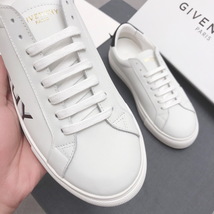 Givenchy Urban Street Logo-print Leather Sneakers 50