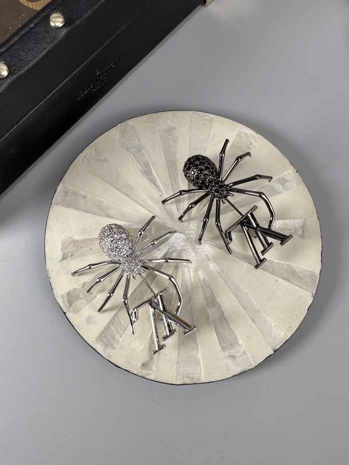 Clothes Louis Vuitton 99