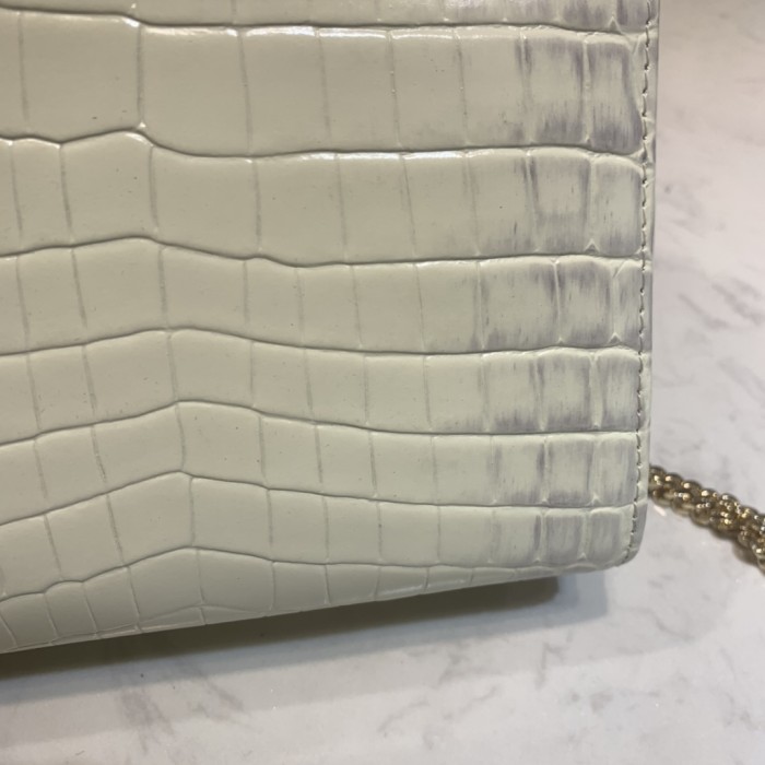 Handbag Dior 6603 size 17 x 7.5x 14 cm