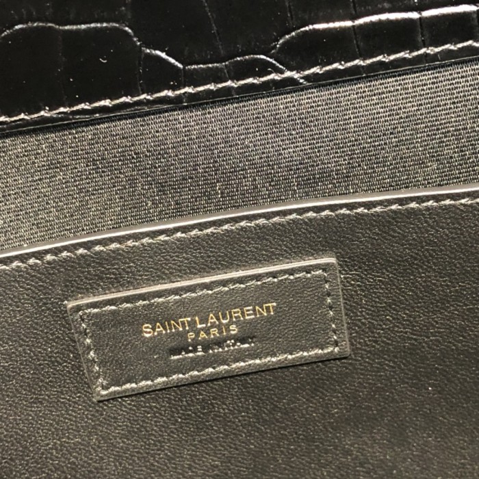 Handbags SAINT LAURENT 579271 size 29x20.5x7 cm