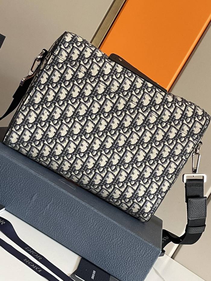 Handbag Dior 93358 size 29x 21x 7 cm