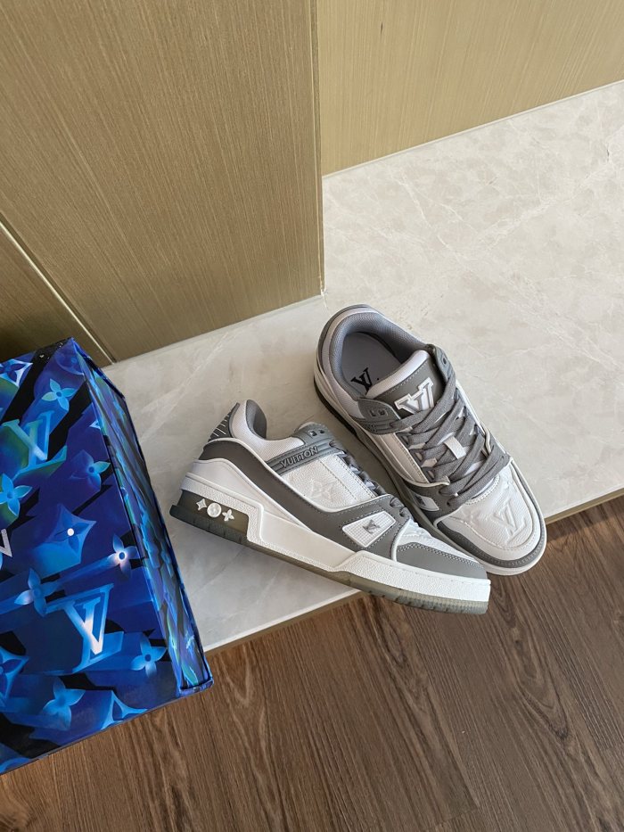 Louis Vuitton LV TRAINERS SNEAKER 9