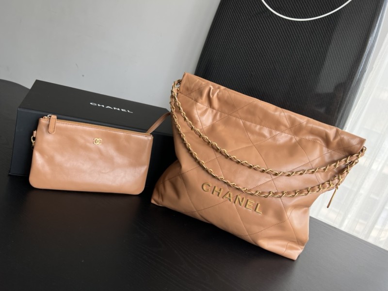 Handbag Chanel size 35cmx37cmx7 cm