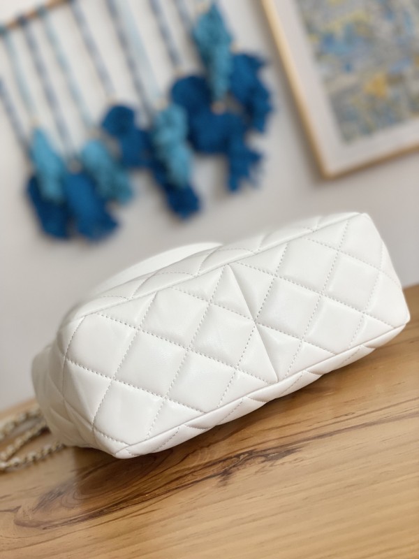 Handbag Chanel 3477 size 22*25*9* cm