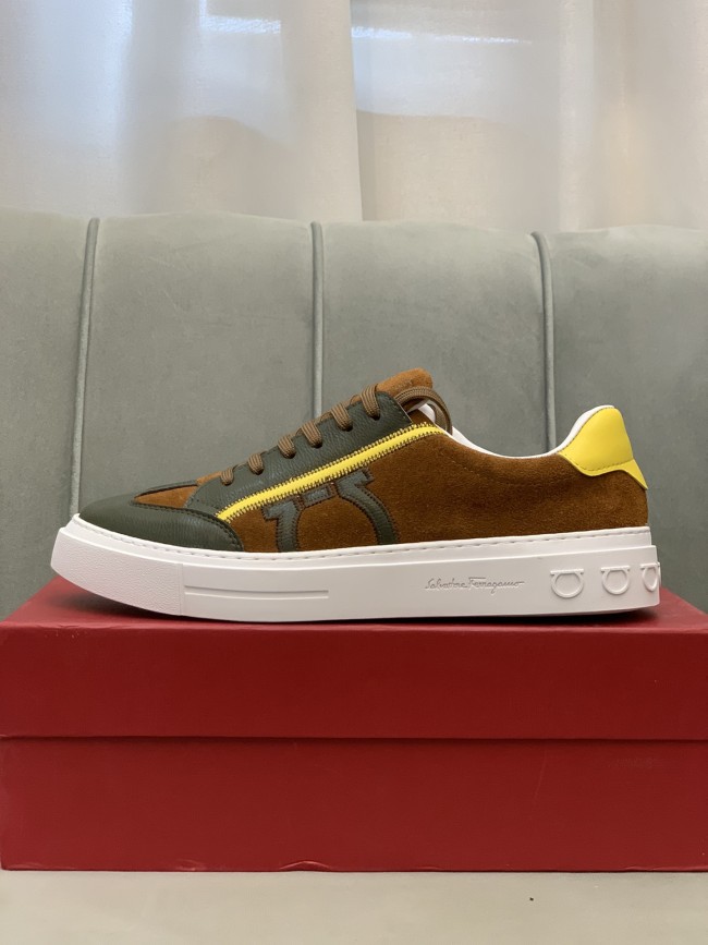 Salvatore Ferragamo Gancini Sneaker 16