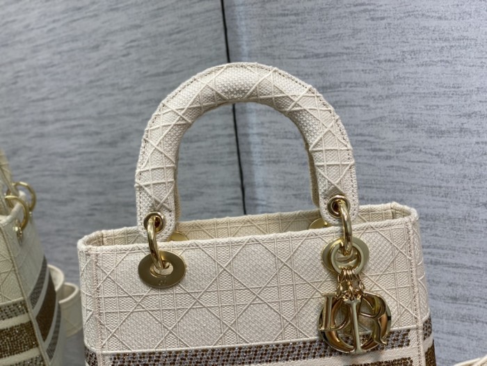 Handbag Dior size 24 cm