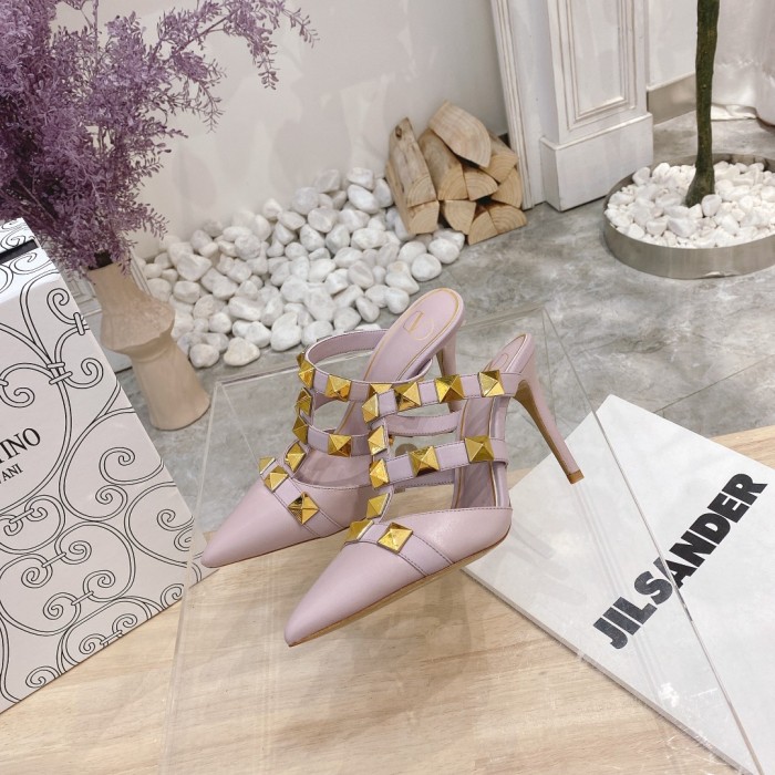 VALENTINO GARAVANI ROMAN STUD WOMEN 12