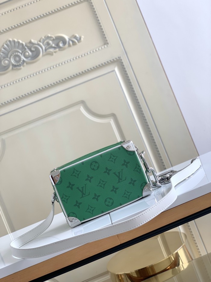 Handbag Louis Vuitton 44480 size 18.5 x 13 x 8 cm