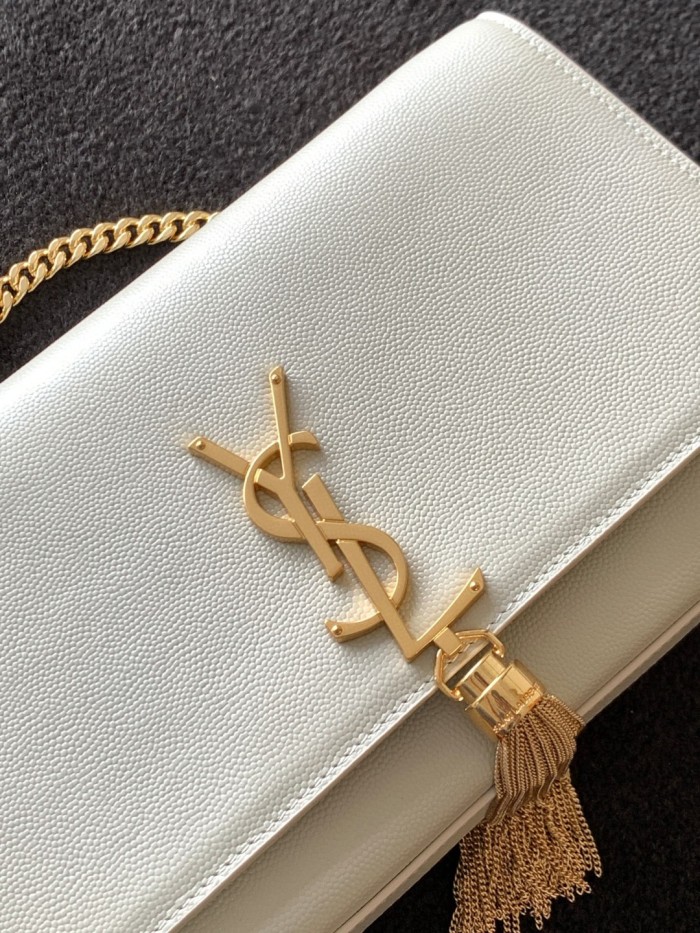 Handbags SAINT LAURENT 377829 size 24x14.5x5.5 cm