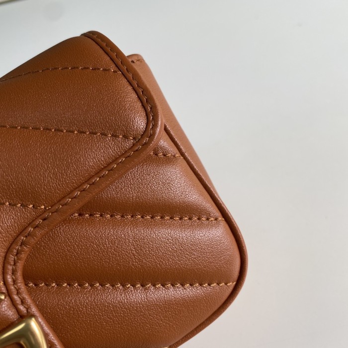 Handbag Gucci 476433 size 16.5*10.5*5.1 cm