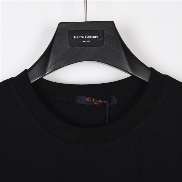 Clothes Louis Vuitton 154