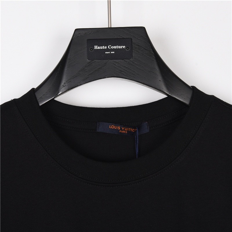 Clothes Louis Vuitton 154