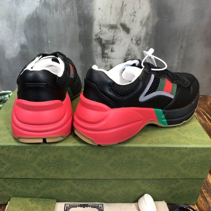 Gucci Rhyton sneaker 11