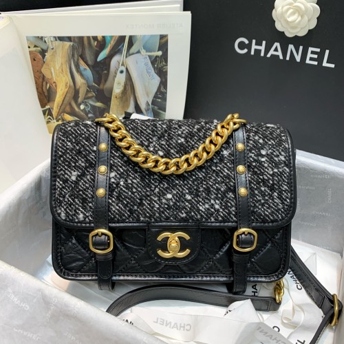 Handbag Chanel AS3696 size 25 17 8 cm