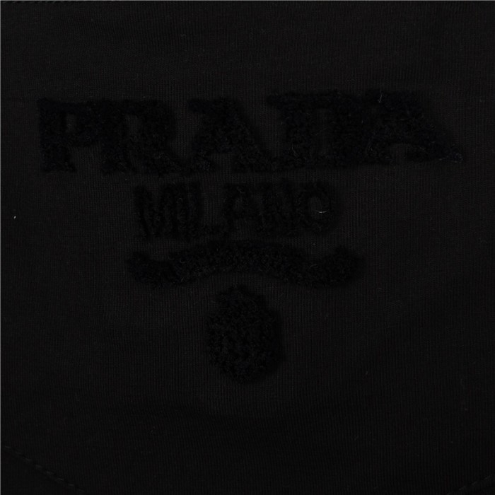 Clothes Prada 27