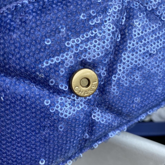 Handbag Chanel size 19 cm